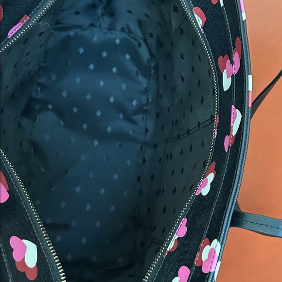 SOLD Kate Spade Margareta Flutter Hearts Tote NWT - Picture 8 of 9